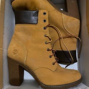 Timberland heeled boots